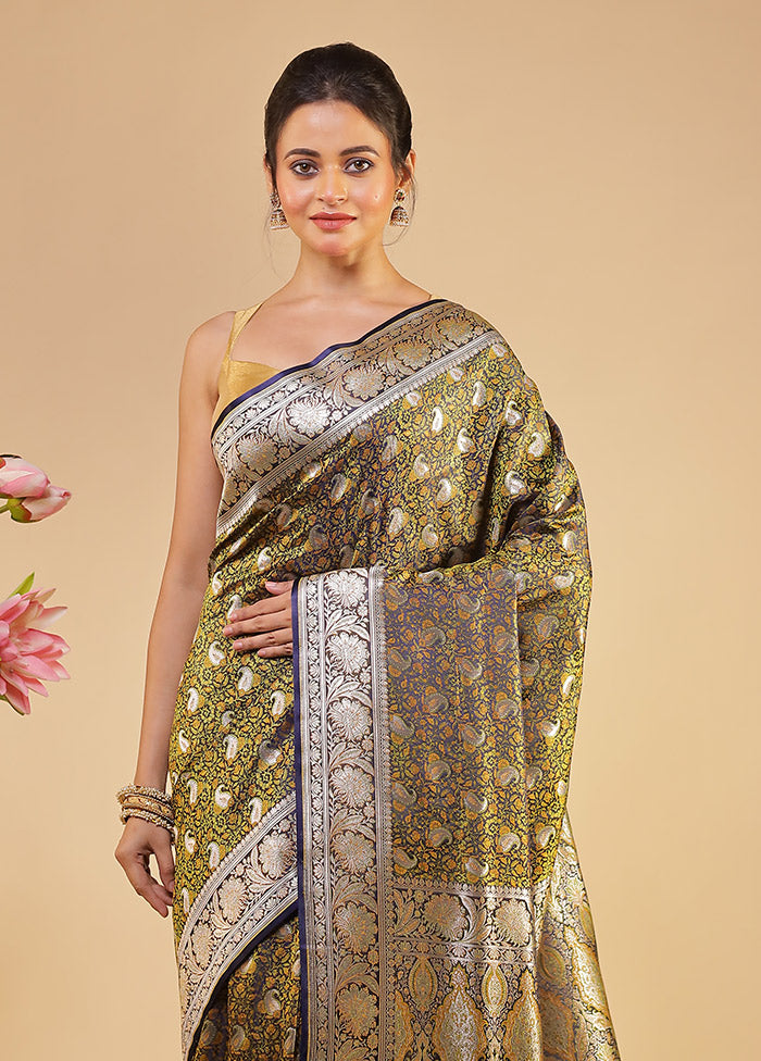 Blue Tanchoi Silk Saree With Blouse Piece