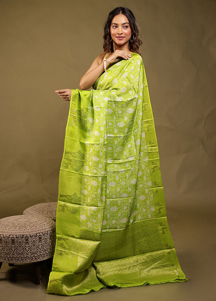 Green Dupion Silk Saree With Blouse Piece