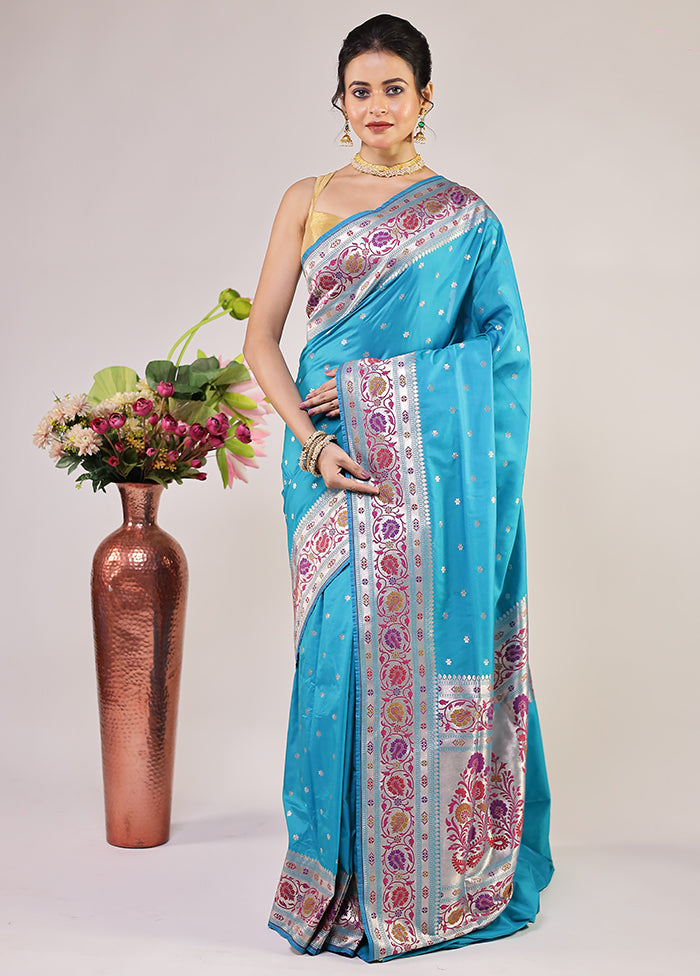 Blue Katan Silk Saree With Blouse Piece