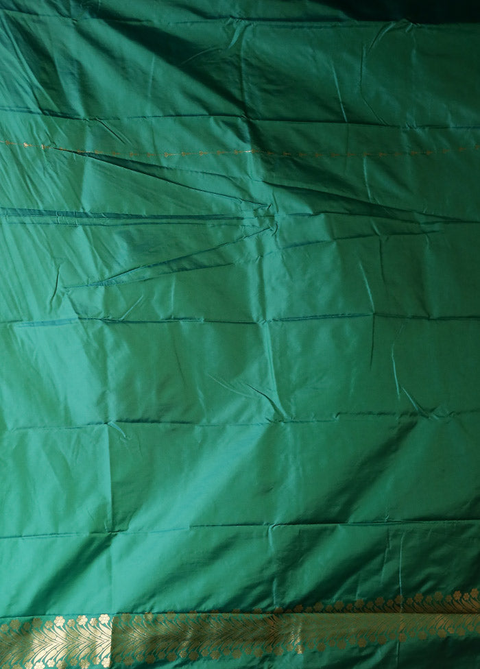 Green Kanjivaram Silk Saree With Blouse Piece