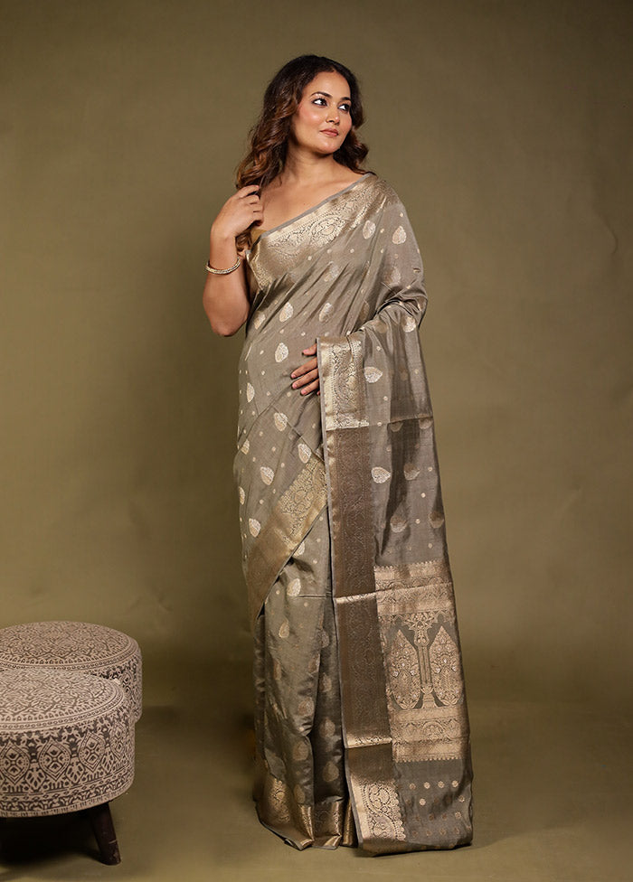 Grey Dupion Silk Saree With Blouse Piece