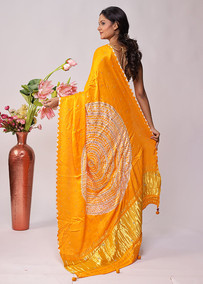 Yellow Printed Pure Silk Saree With Blouse Piece