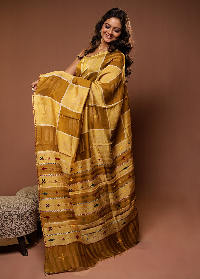 Cream Chanderi Silk Saree With Blouse Piece