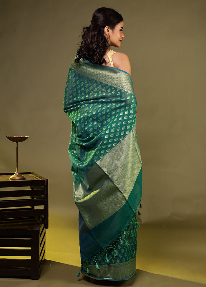 Green Kora Silk Saree With Blouse Piece