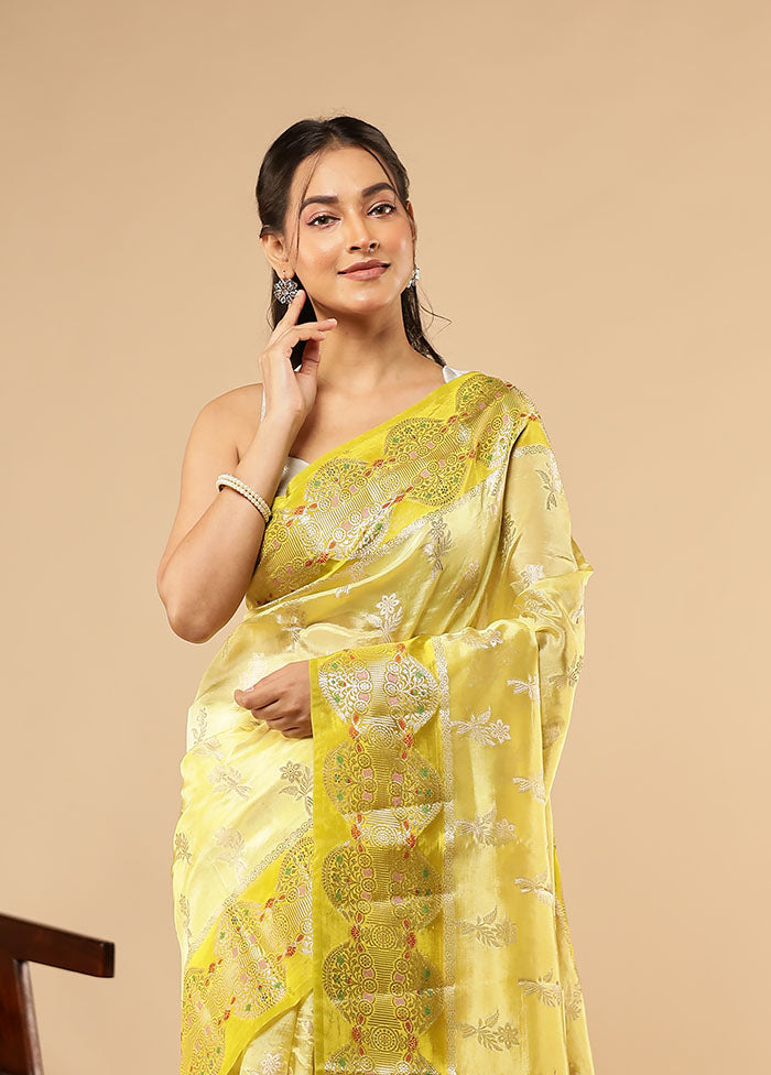 Green Dupion Silk Saree With Blouse Piece