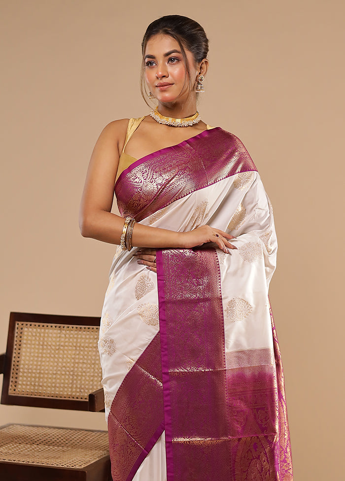 White Kanjivaram Silk Saree With Blouse Piece