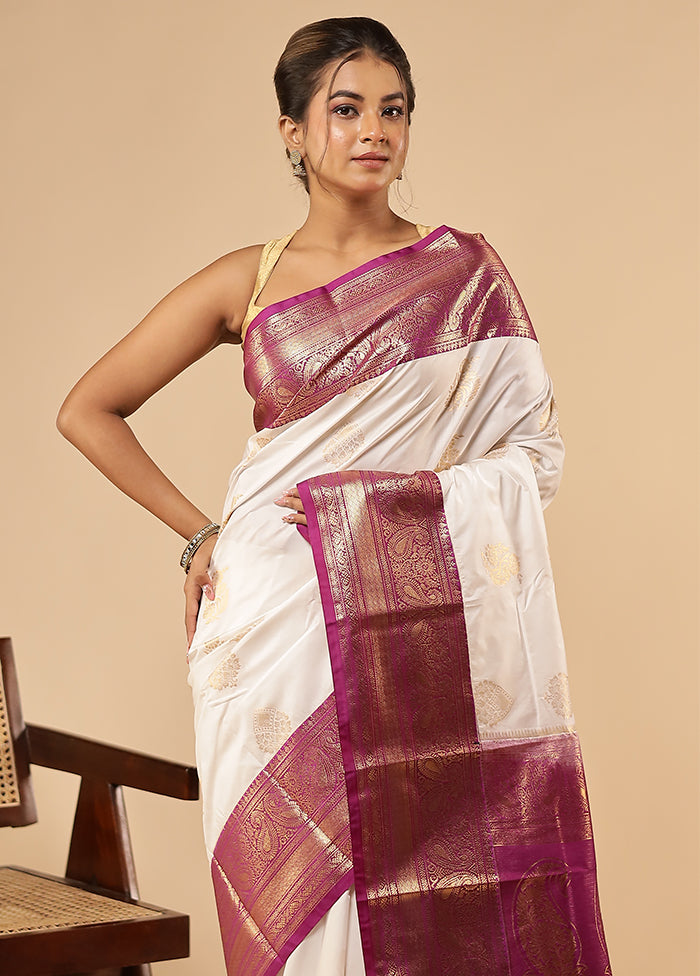 White Kanjivaram Silk Saree With Blouse Piece