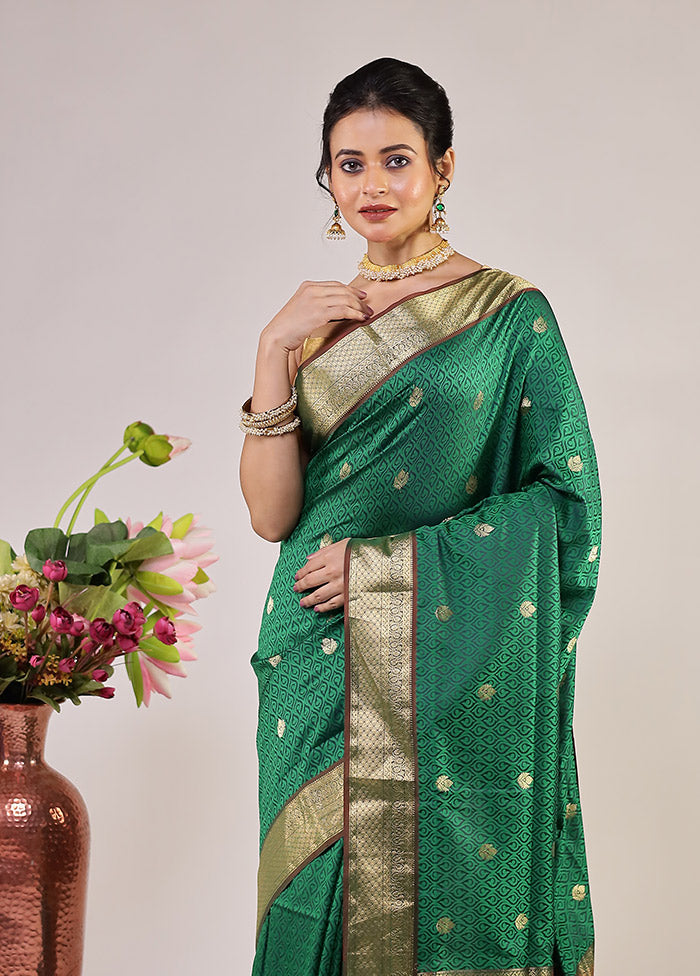 Green Kanjivaram Silk Saree With Blouse Piece