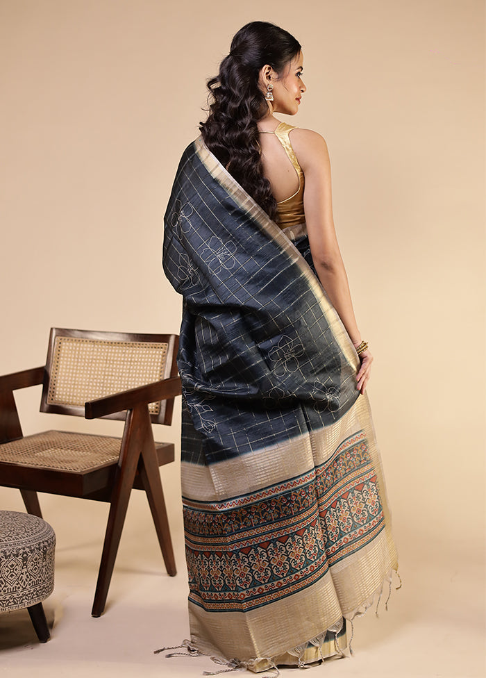 Green Tussar Silk Saree With Blouse Piece