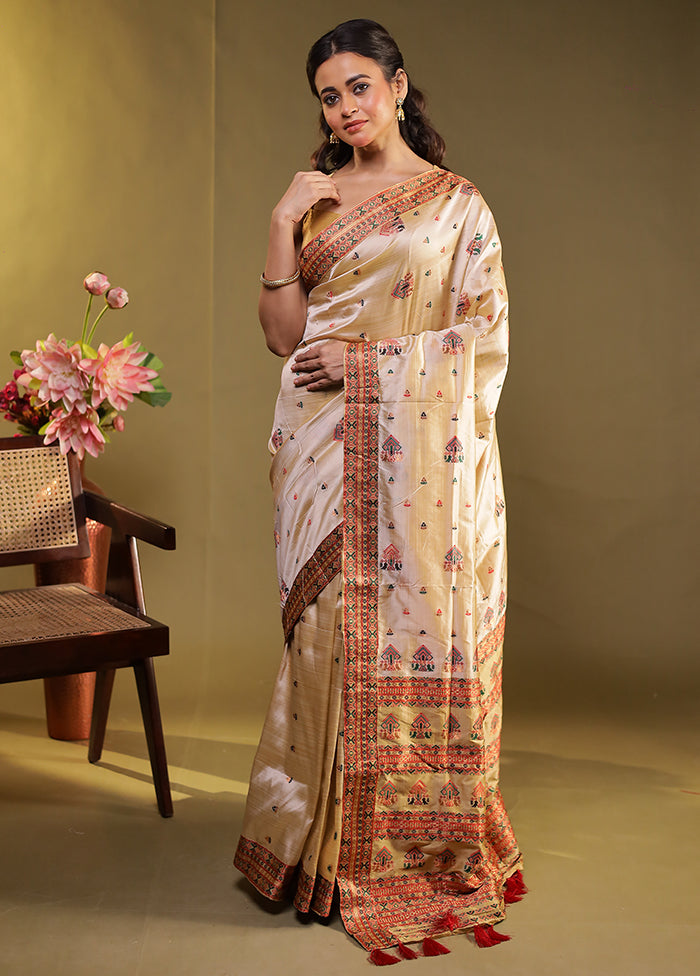 Cream Assam Silk Saree With Blouse Piece