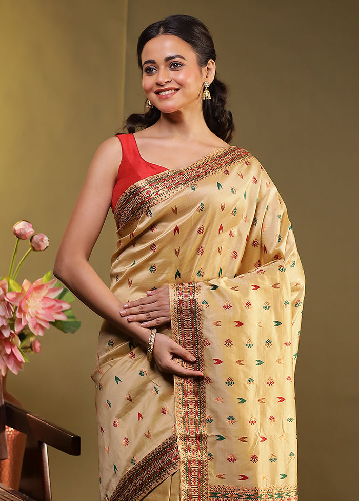 Cream Assam Silk Saree With Blouse Piece