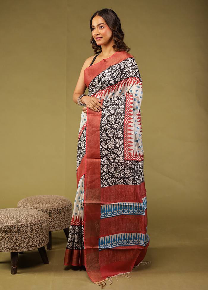 Cream Tussar Silk Saree With Blouse Piece