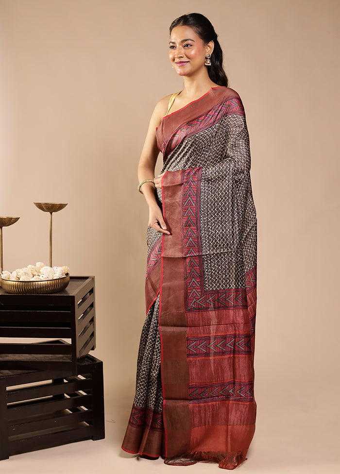 Cream Handloom Tussar Pure Silk Saree With Blouse Piece