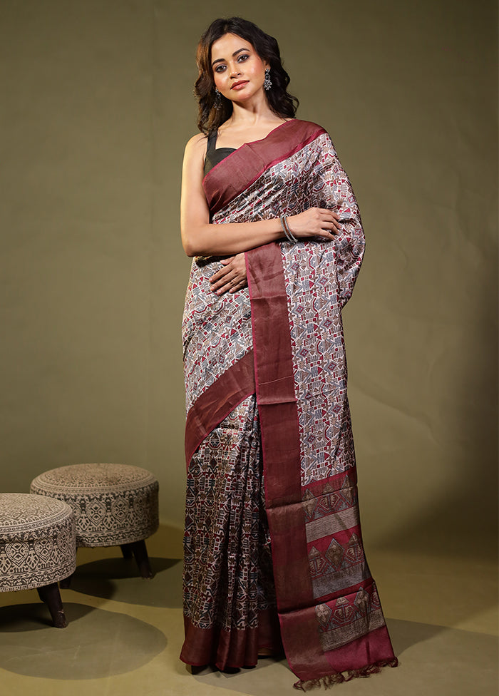 Cream Tussar Silk Saree With Blouse Piece