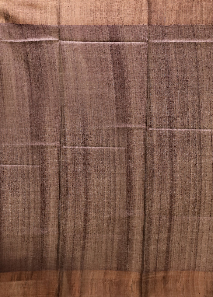 Cream Handloom Tussar Pure Silk Saree With Blouse Piece