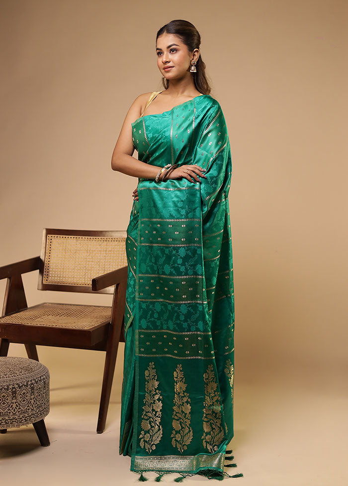 Green Dupion Silk Saree With Blouse Piece
