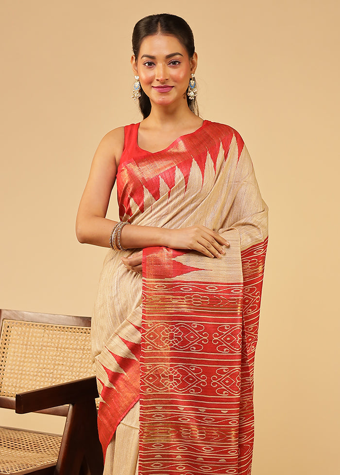 Cream Tussar Silk Saree With Blouse Piece