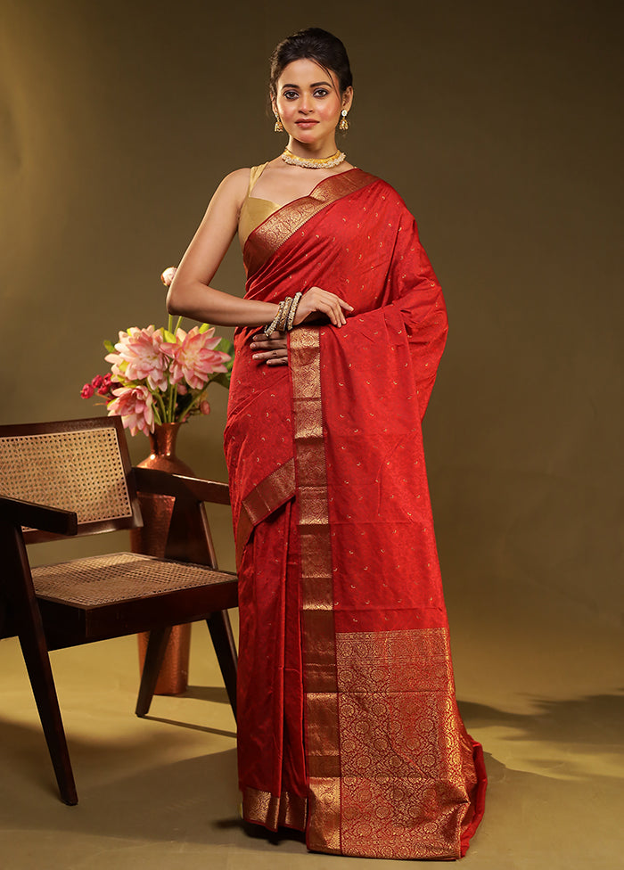 Red Kanjivaram Silk Saree With Blouse Piece