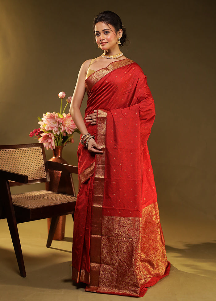 Red Kanjivaram Silk Saree With Blouse Piece