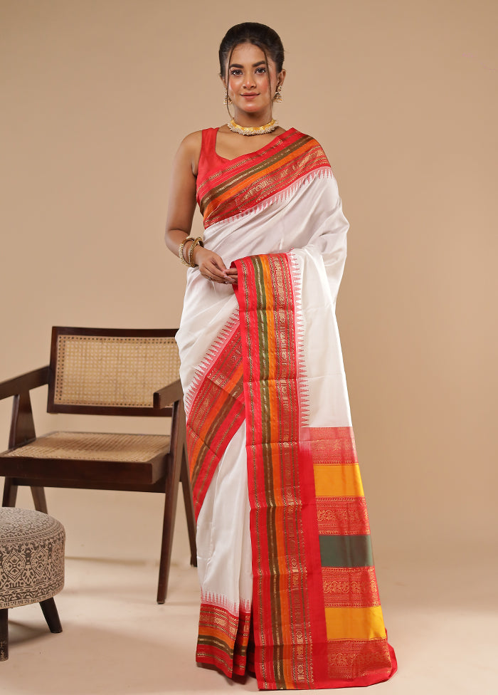 Komal Kiran Duo – White Kanchipuram & Peach Tissue Silk Sarees