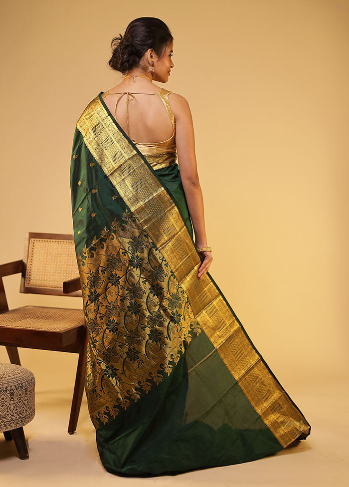 Green Handloom Kanjivaram Pure Silk Saree With Blouse Piece
