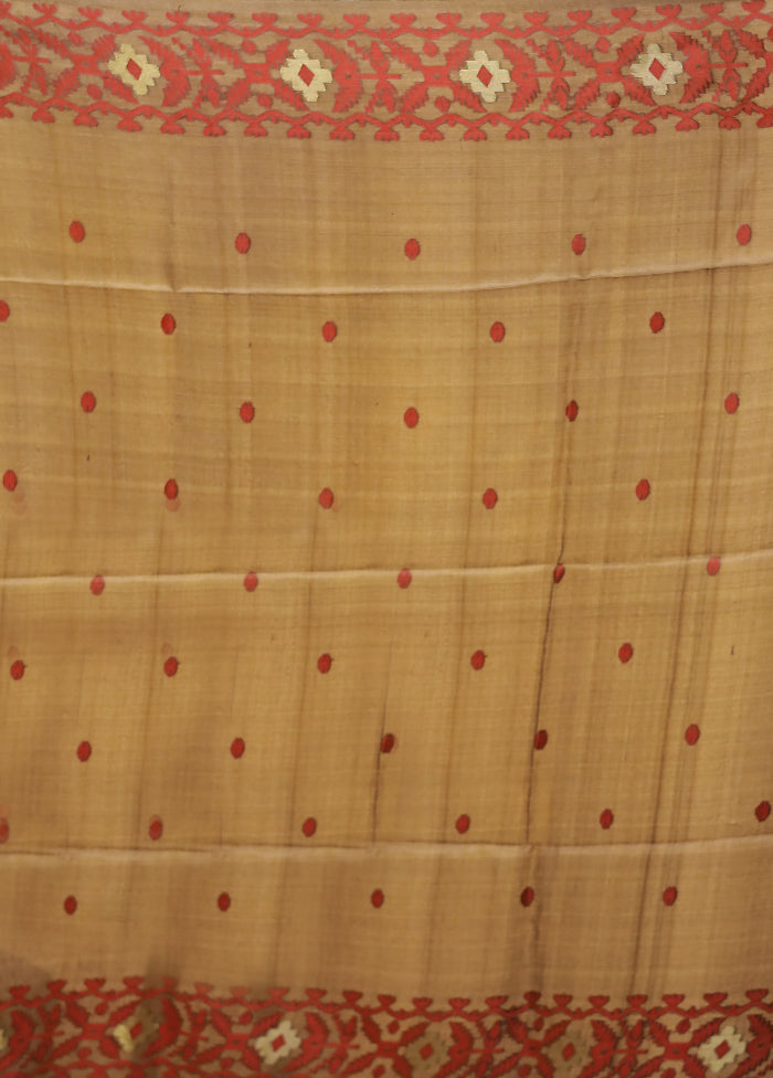 Yellow Handloom Tussar Pure Silk Saree With Blouse Piece