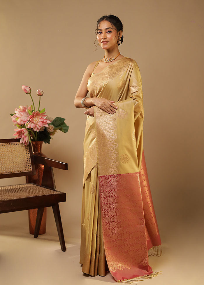 Cream Kanjivaram Silk Saree With Blouse Piece