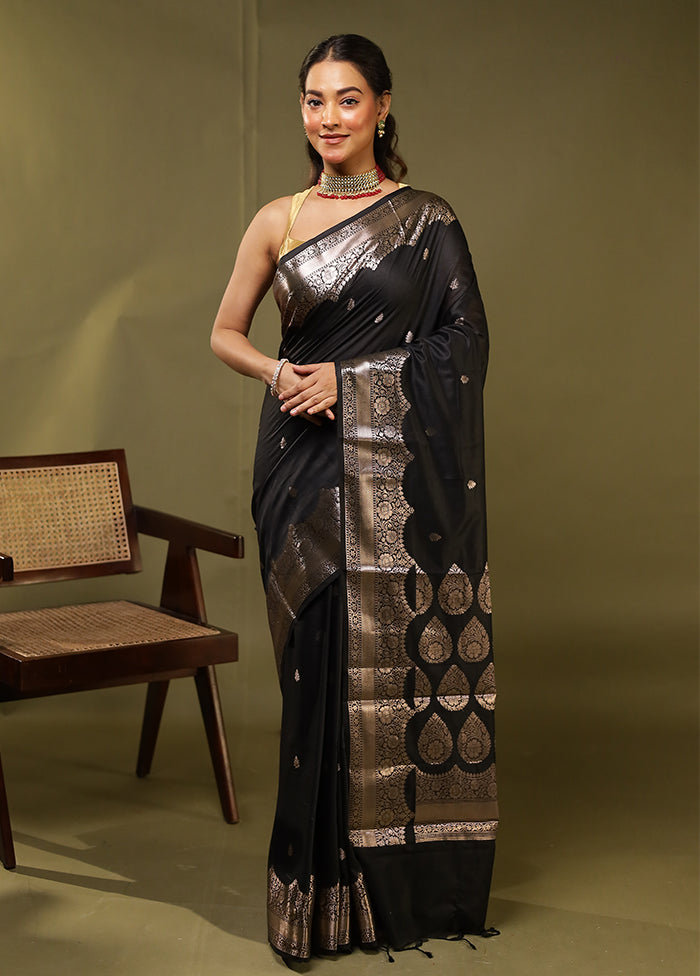 Black Cotton Saree With Blouse Piece
