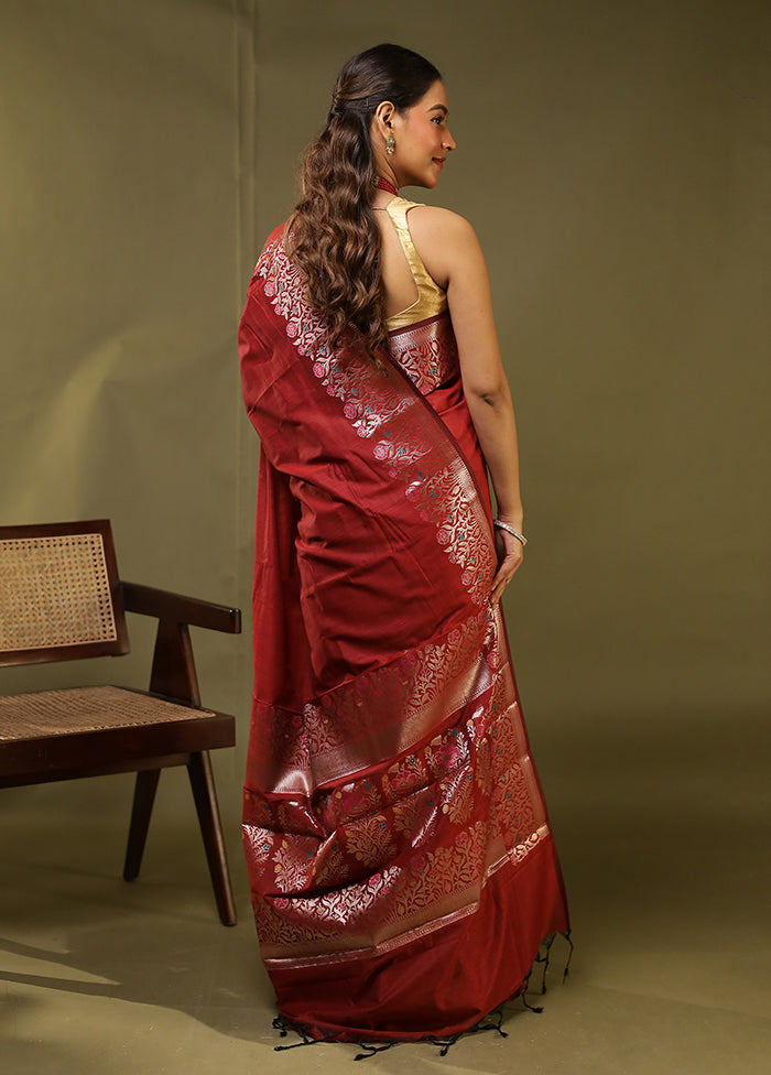 Red Cotton Saree With Blouse Piece