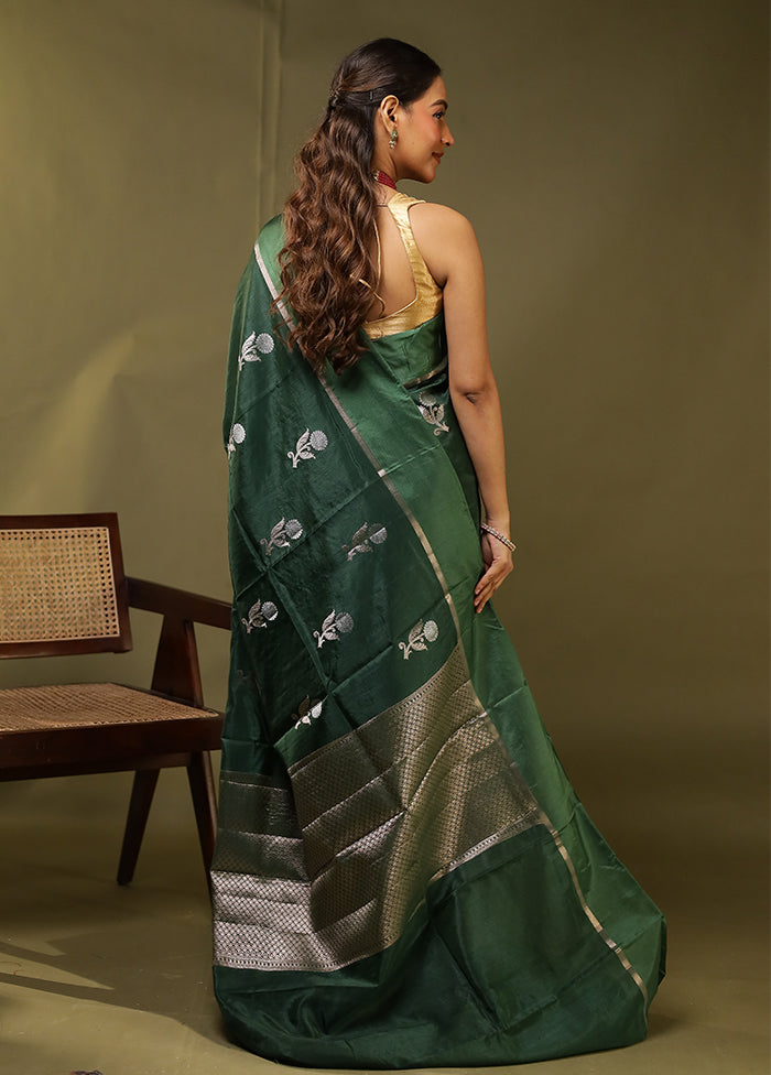 Green Dupion Silk Saree With Blouse Piece