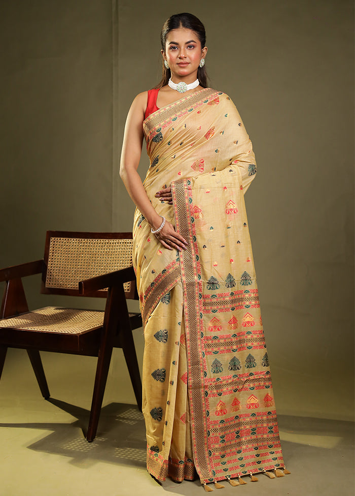 Cream Assam Silk Saree With Blouse Piece