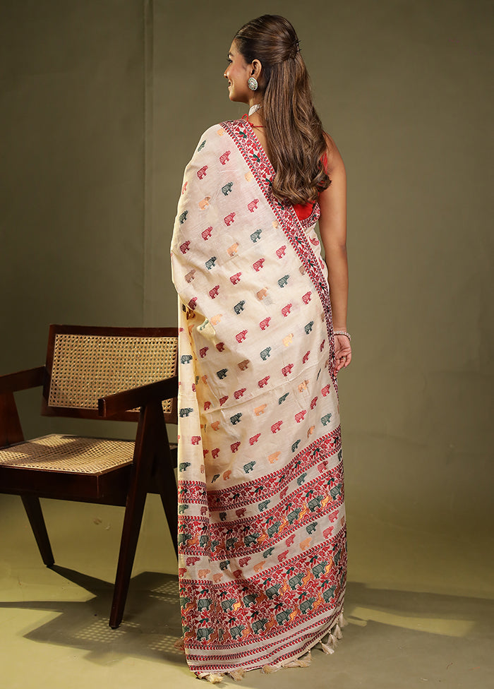 Cream Assam Silk Saree With Blouse Piece