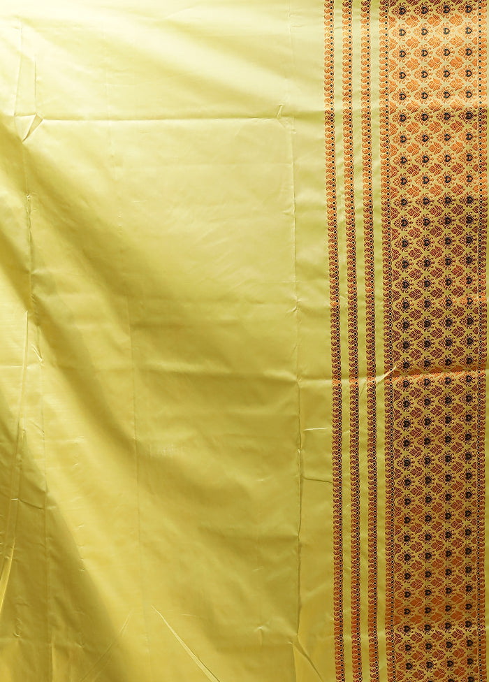 Green Assam Silk Saree With Blouse Piece