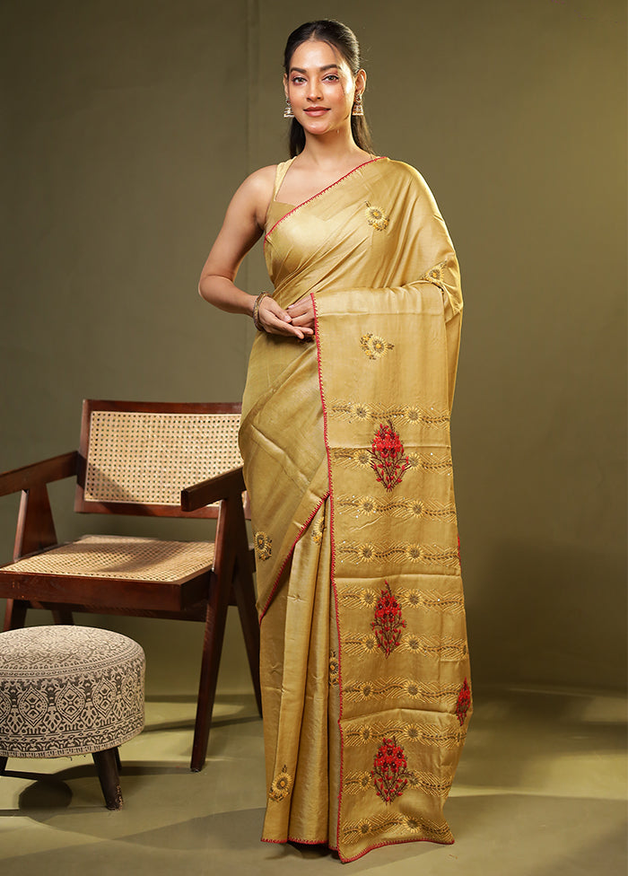 Green Handloom Tussar Pure Silk Saree With Blouse Piece