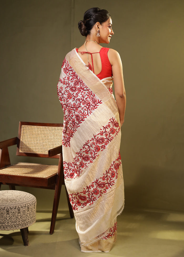 Cream Handloom Tussar Pure Silk Saree With Blouse Piece