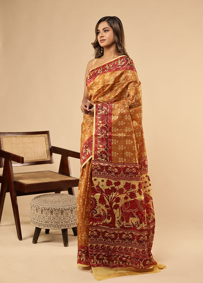 Cream Printed Pure Silk Saree With Blouse Piece