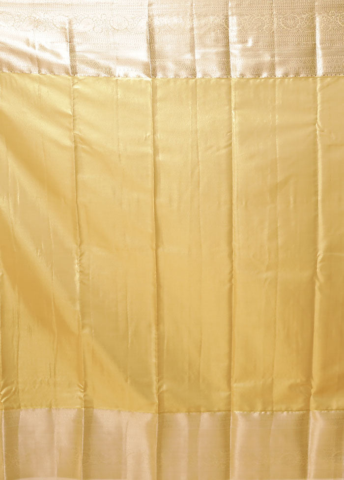 Yellow Kanjivaram Silk Saree With Blouse Piece