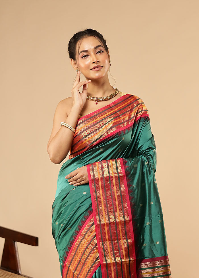 Green Handloom Kanjivaram Pure Silk Saree With Blouse Piece
