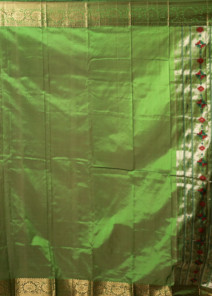 Green Handloom Kanjivaram Pure Silk Saree With Blouse Piece