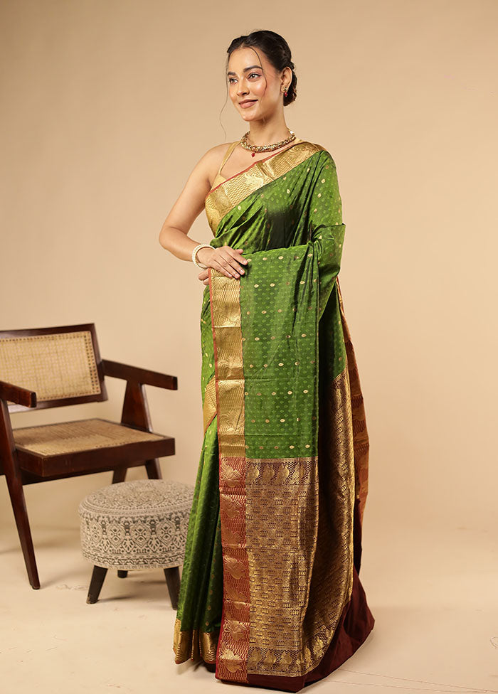 Green Kanjivaram Silk Saree With Blouse Piece