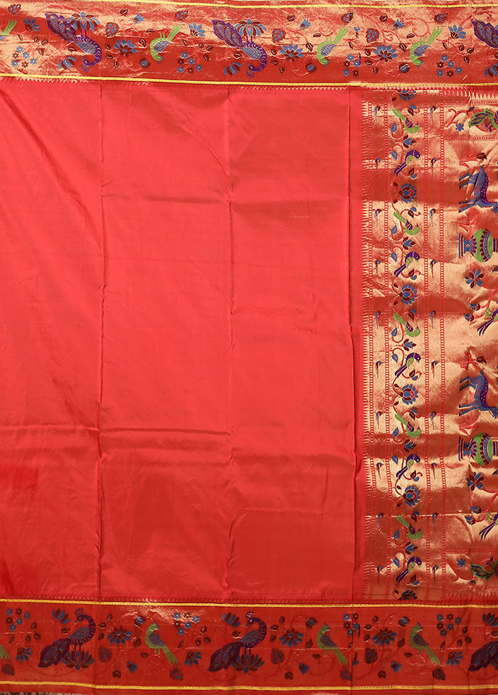 White Kanjivaram Silk Saree With Blouse Piece
