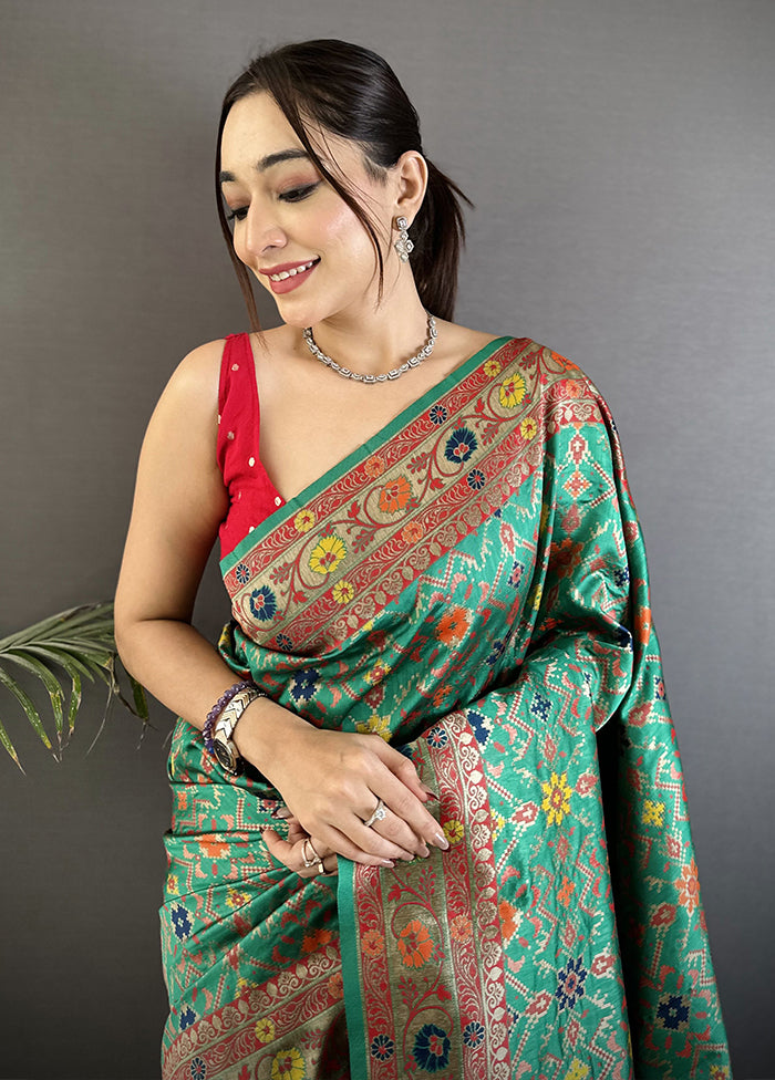Green Spun Silk Saree With Blouse Piece