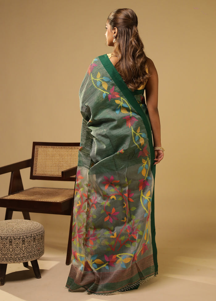 Green Handloom Matka Pure Silk Saree With Blouse Piece