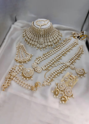White Alloy Jewellery Set