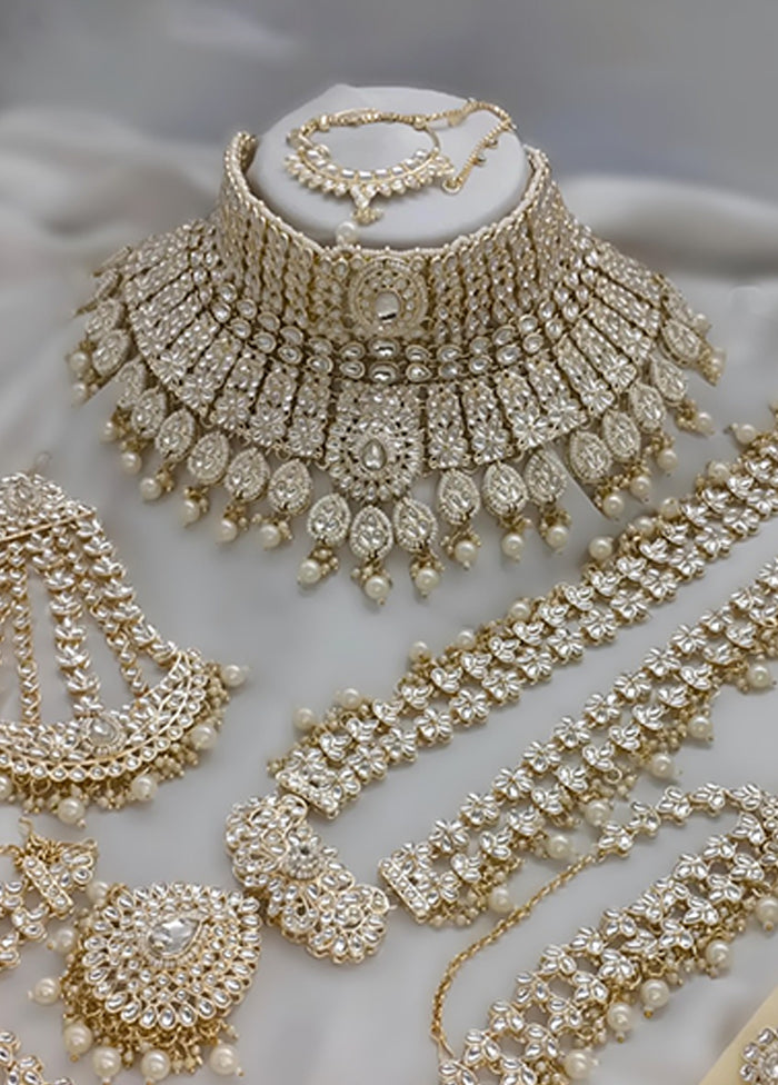 White Alloy Jewellery Set