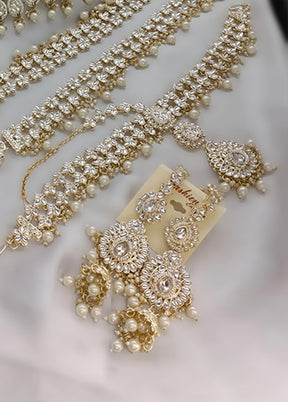 White Alloy Jewellery Set