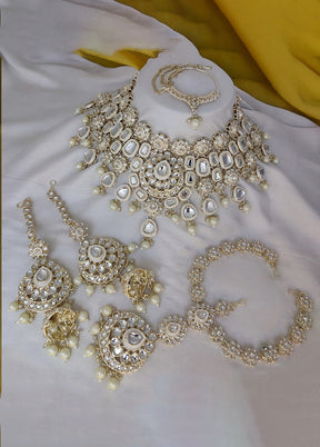 White Alloy Jewellery Set