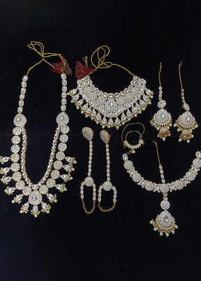 White Alloy Jewellery Set