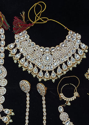 White Alloy Jewellery Set