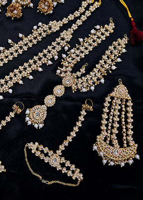 White Alloy Jewellery Set